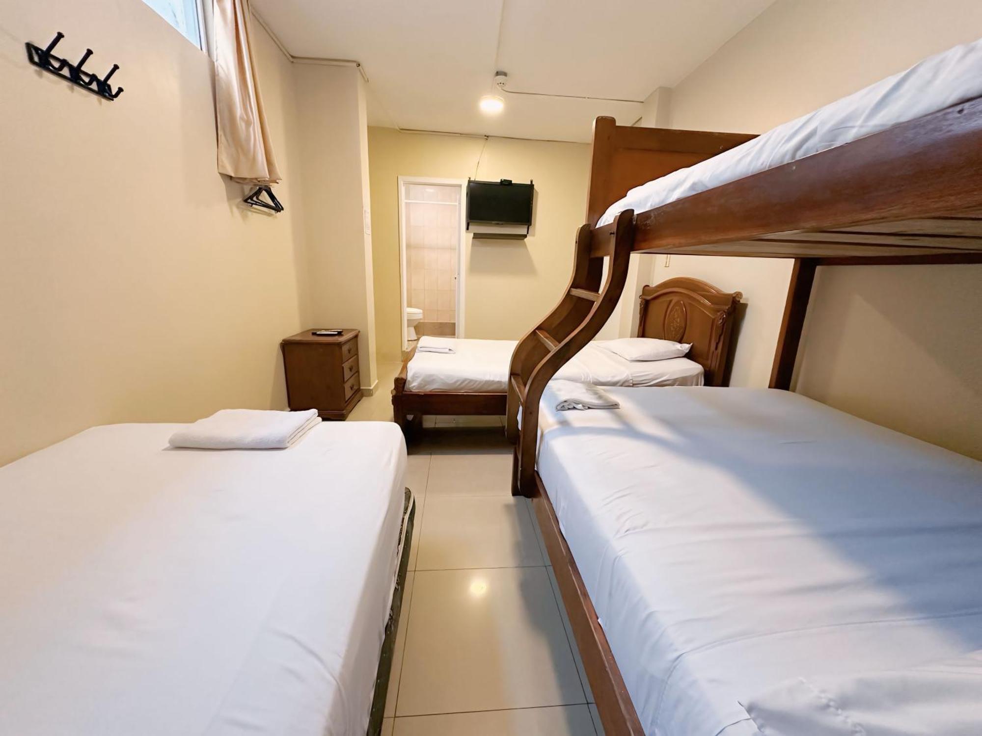 Hostal Posada Del Sol グアヤキル エクステリア 写真