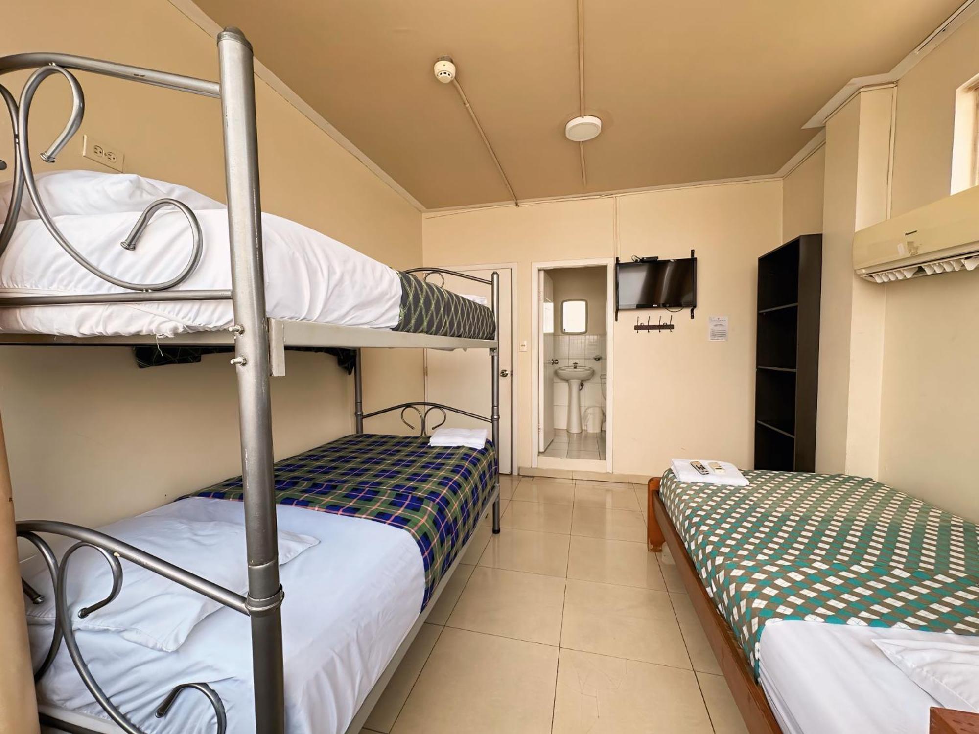 Hostal Posada Del Sol グアヤキル エクステリア 写真