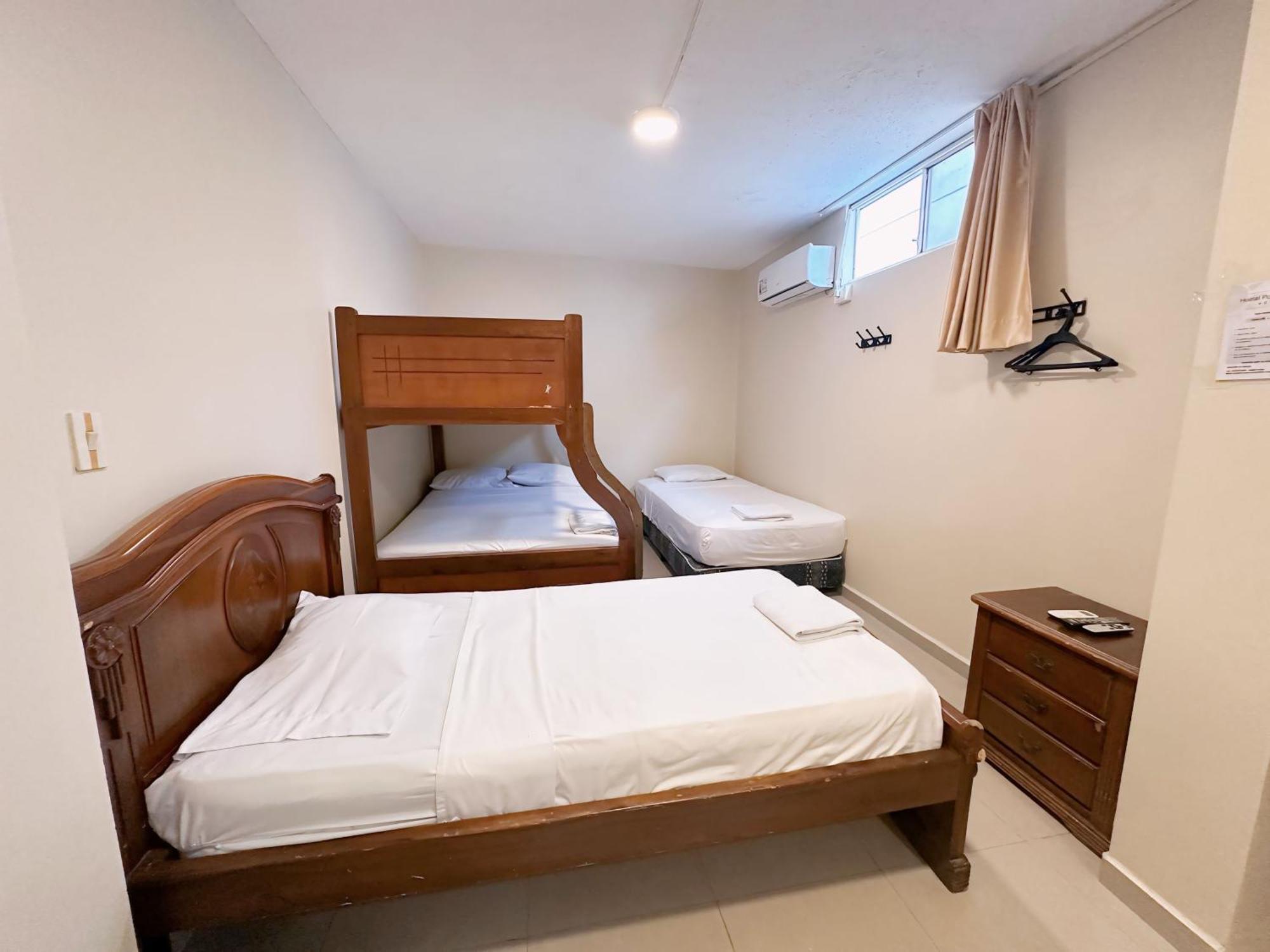 Hostal Posada Del Sol グアヤキル エクステリア 写真