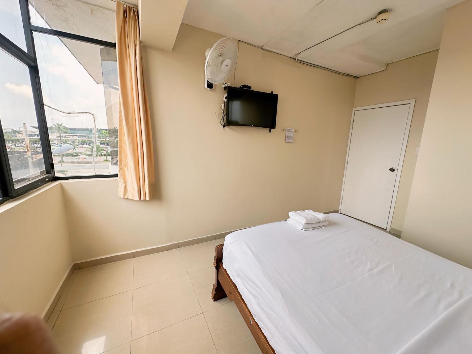 Hostal Posada Del Sol グアヤキル エクステリア 写真