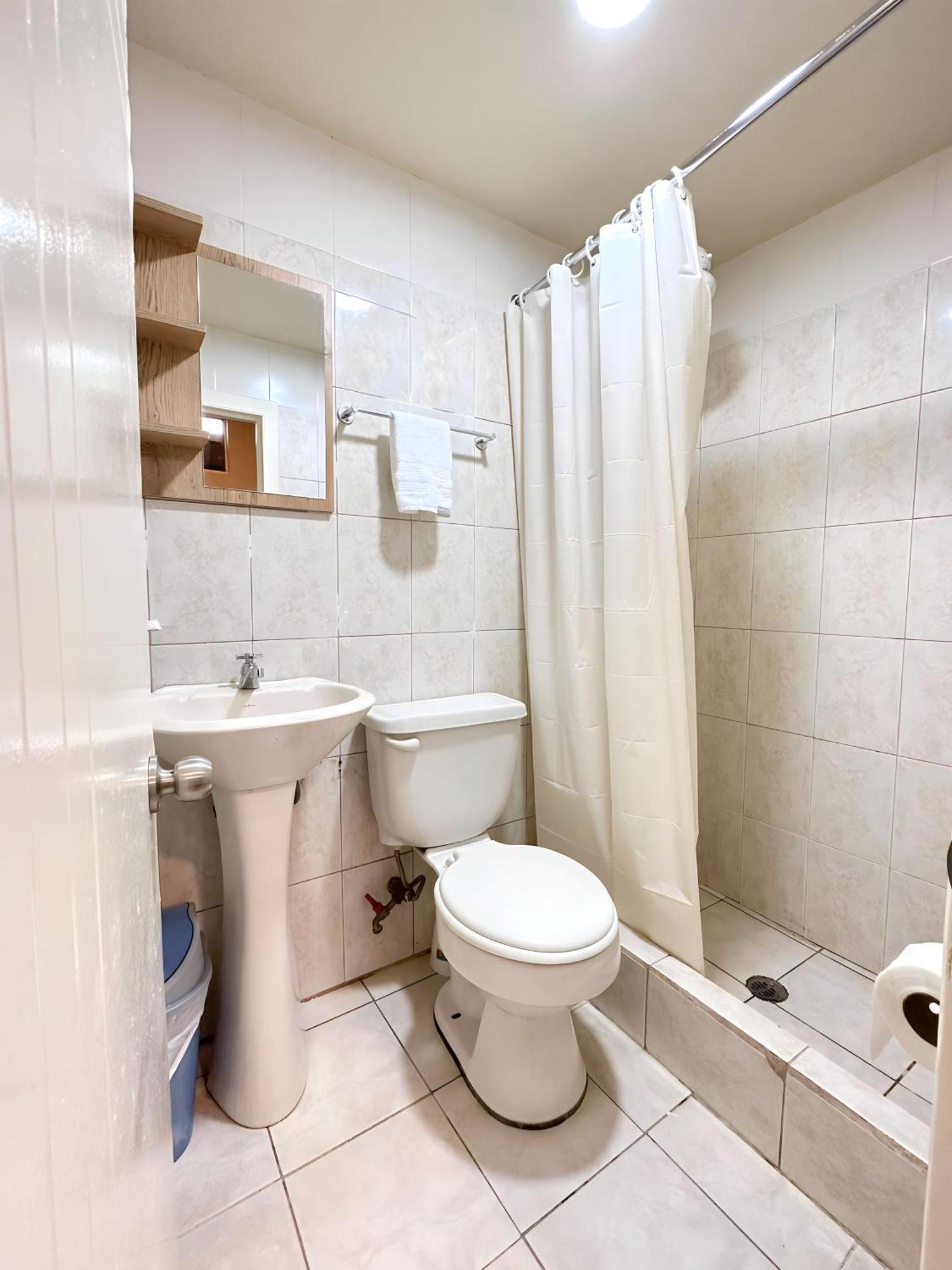 Hostal Posada Del Sol グアヤキル エクステリア 写真